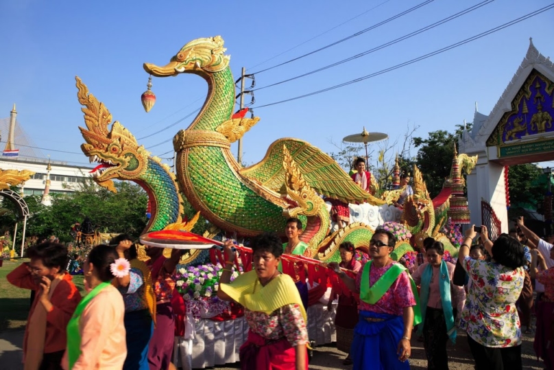 水かけ祭りとしても知られるタイ正月のお祭り「ソンクラーン」