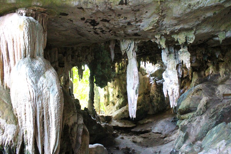 ピー・ホアトー洞窟