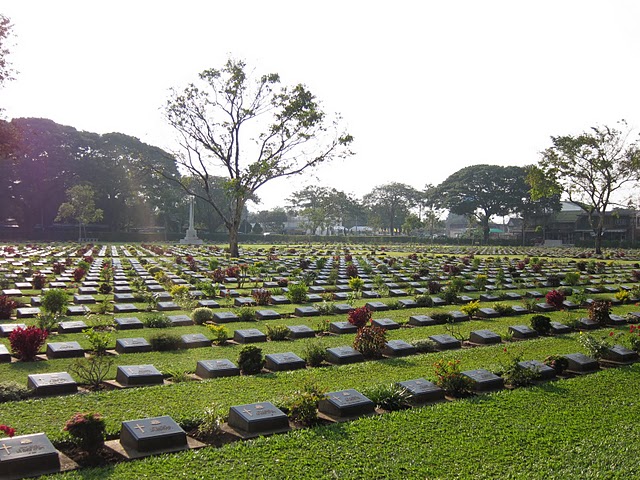 連合軍共同墓地