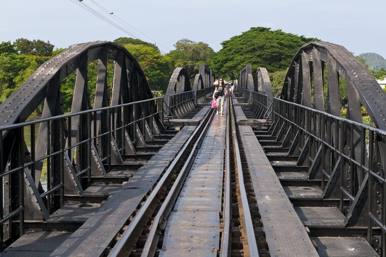 クウェー川鉄橋