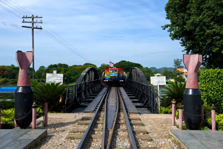 クウェー川鉄橋