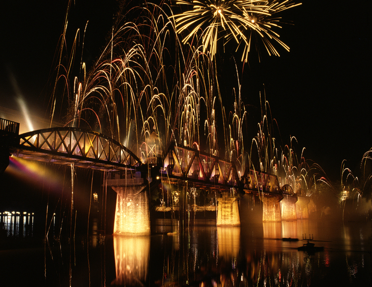 クウェー川鉄橋