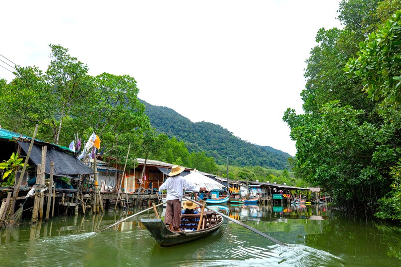 バーン・サラコック