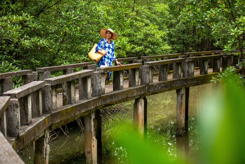 バーン・サラコック