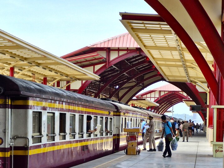 ホアヒン駅