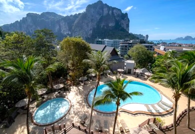 ホリデイ・イン・リゾート・クラビ・アオナン・ビーチ (旧デュシット D2 アオナン・クラビ）