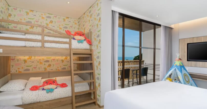 ホリデイ・イン・リゾート・クラビ・アオナン・ビーチ (旧デュシット D2 アオナン・クラビ）