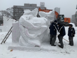 【写真で見る】制作中！さっぽろ雪まつり第46回国際雪像コンクール②