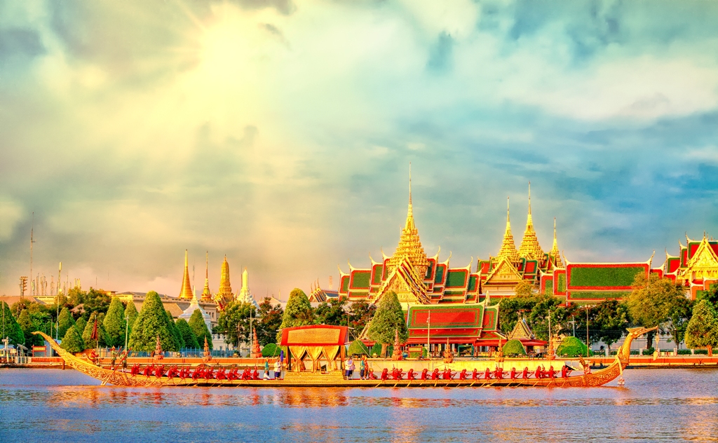 延期 タイ王室御座船パレード ロイヤルバージ 12月12日に変更 公式 タイ国政府観光庁