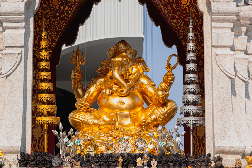 トリムルティの祠／ガネーシャ像