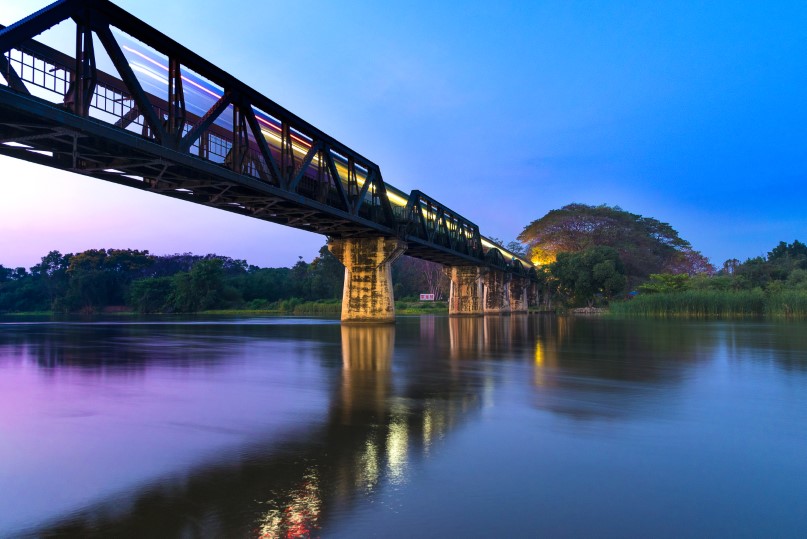 クウェー川鉄橋