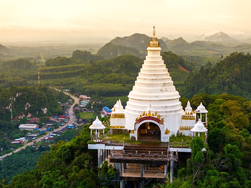 カオナーナイルアン・タンマ・パーク