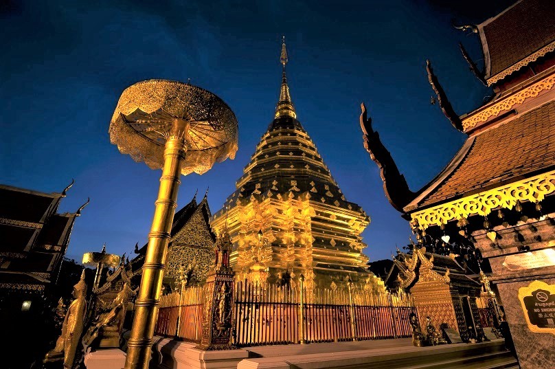 タイの硬貨に描かれた寺院巡り