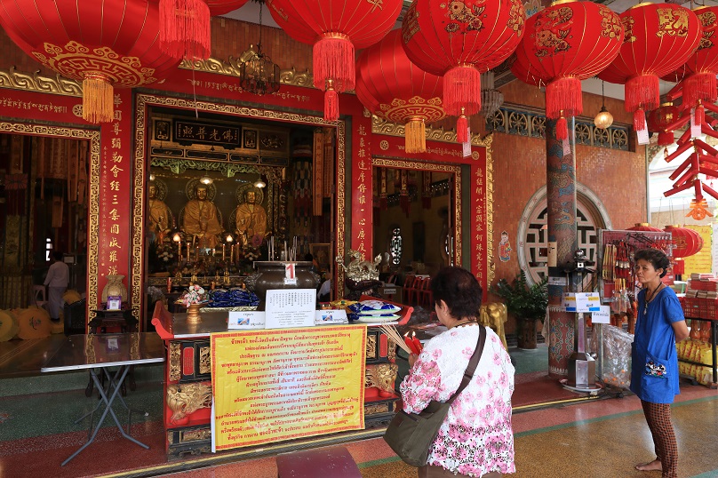 ワット・モンコン・ブッパラーム (龍華寺)