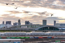 クルンテープ・アピワット中央駅（バンスー中央駅）