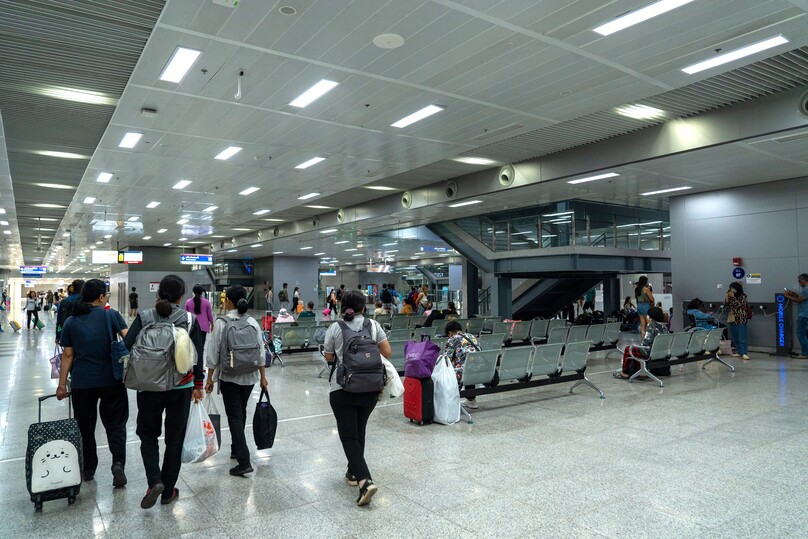 クルンテープ・アピワット中央駅（バンスー中央駅）