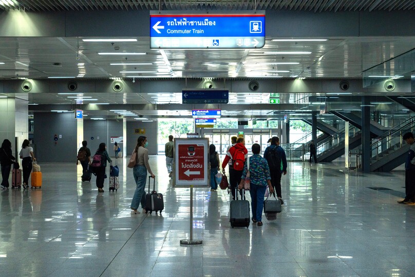 クルンテープ・アピワット中央駅（バンスー中央駅）