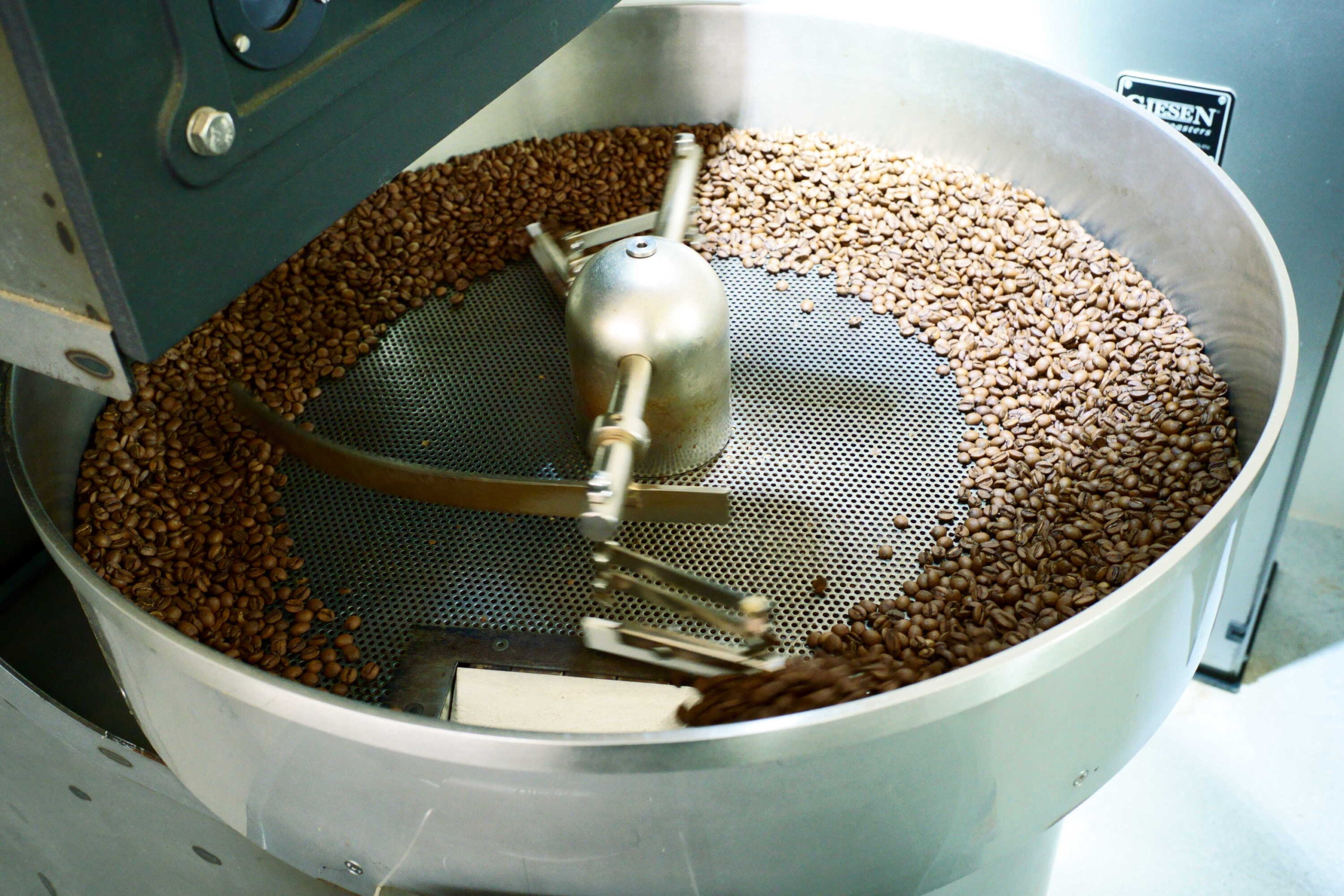 彼女たち三人の想いが詰まった SAUCE COFFEE