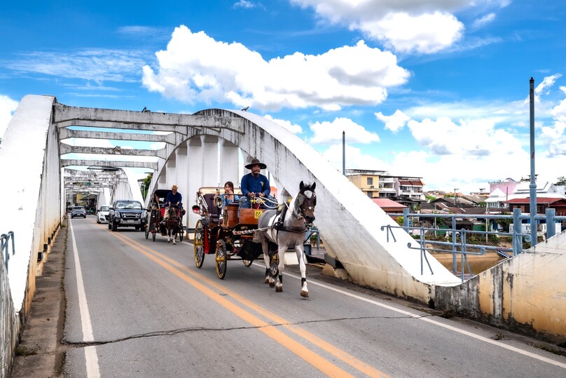 ラサダーピセーク橋
