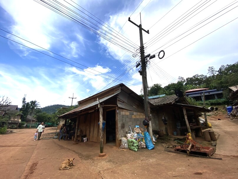 バーン・パーラーイ