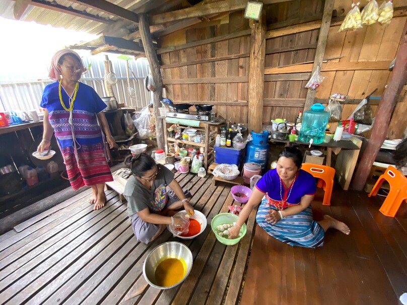 カレン族の村 (ドイ・インタノン)