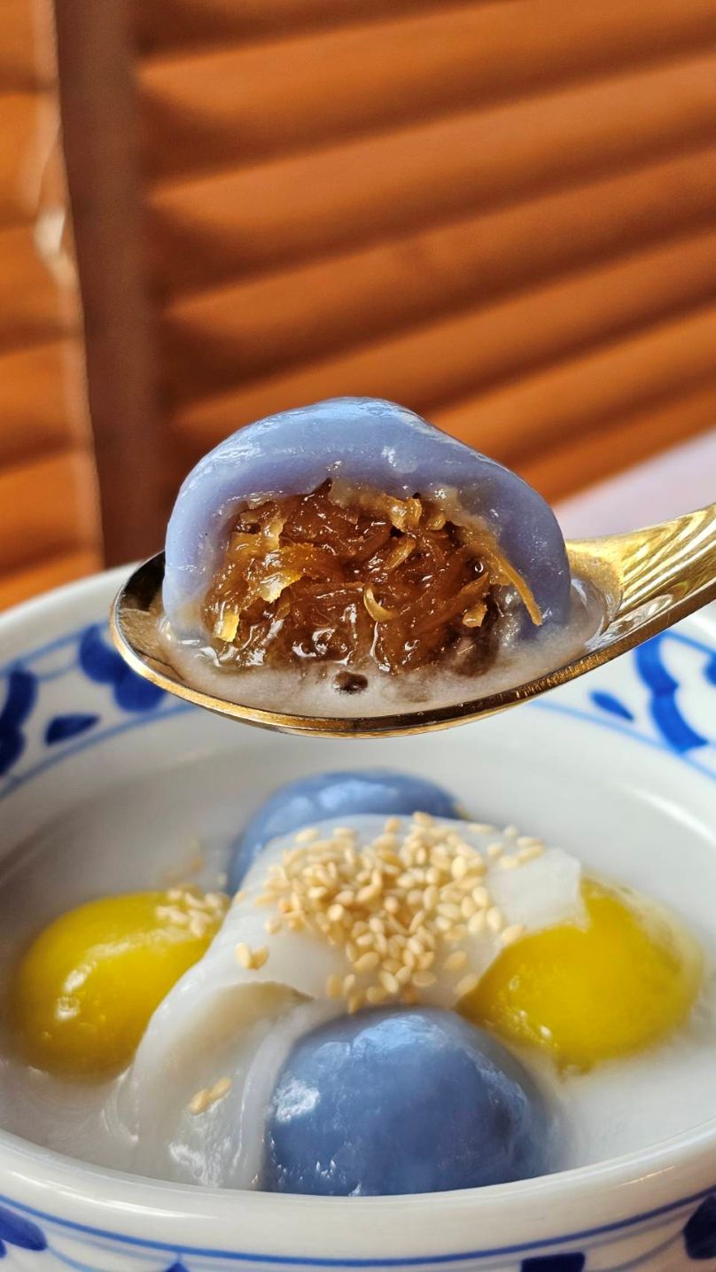 カノム・モーケン・メー・ヤイ