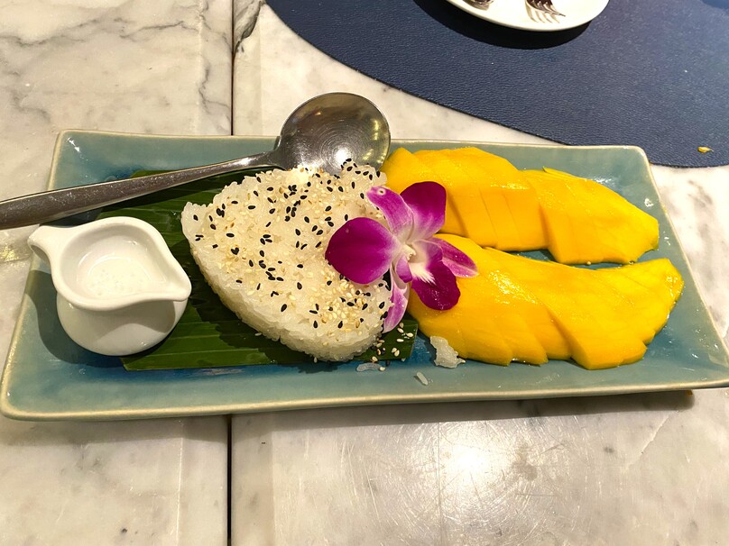 トゥー・カップ・カオ (ポルト・デ・プーケット)