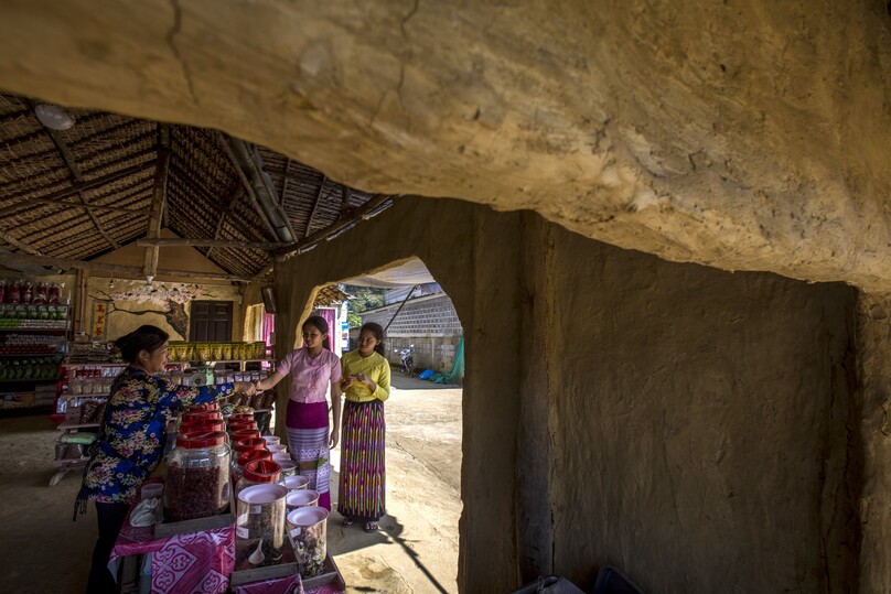 バーン・ラック・タイ