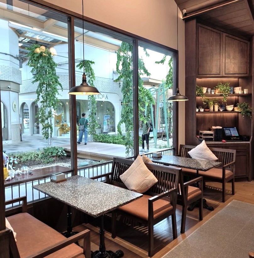 トーン・スミス