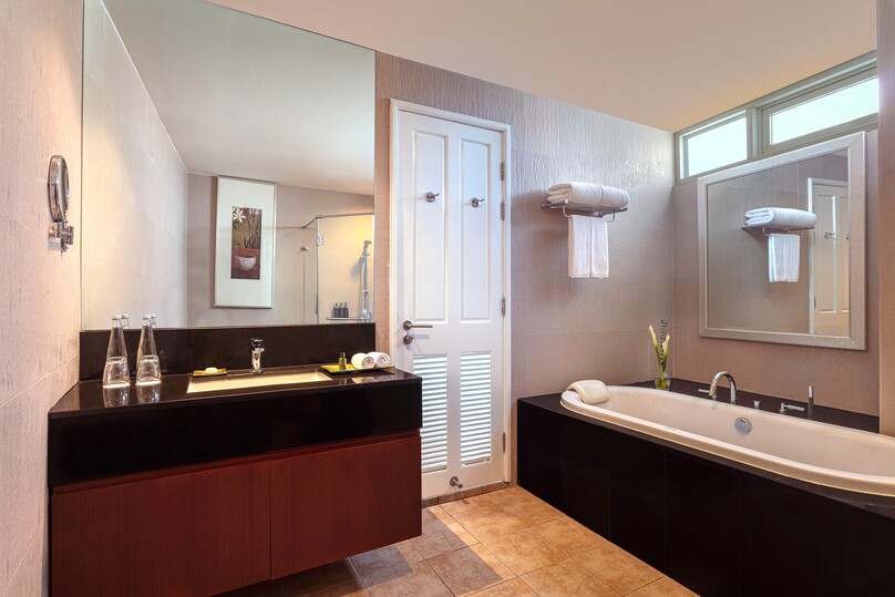 デュシット スイーツ ラチャダムリ バンコク