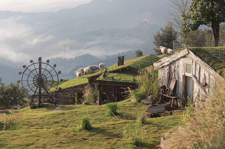 アカ・ファームビル