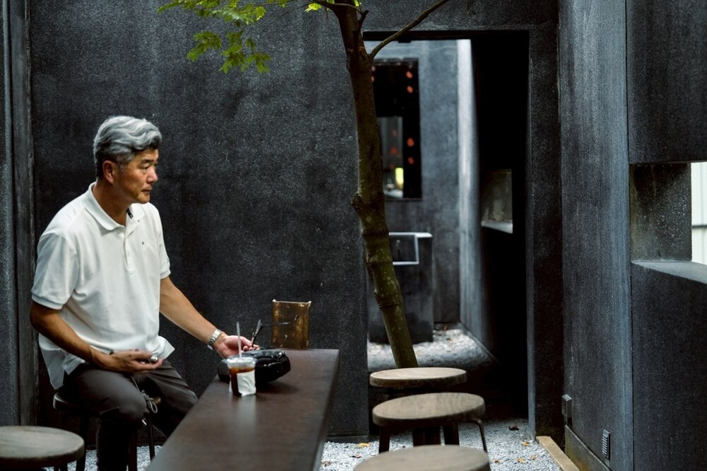 イエロー・サブマリン・コーヒー・タンク